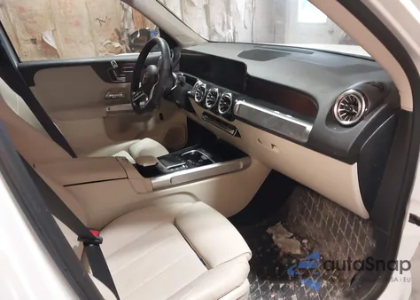 2023 Mercedes-Benz Glb 250 4Matic z USA, uszkodzony, nr VIN W1N4M4HBXPW285311